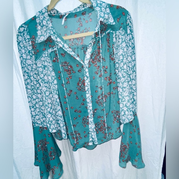 Free People floral Serena blouse - Picture 3 of 5
